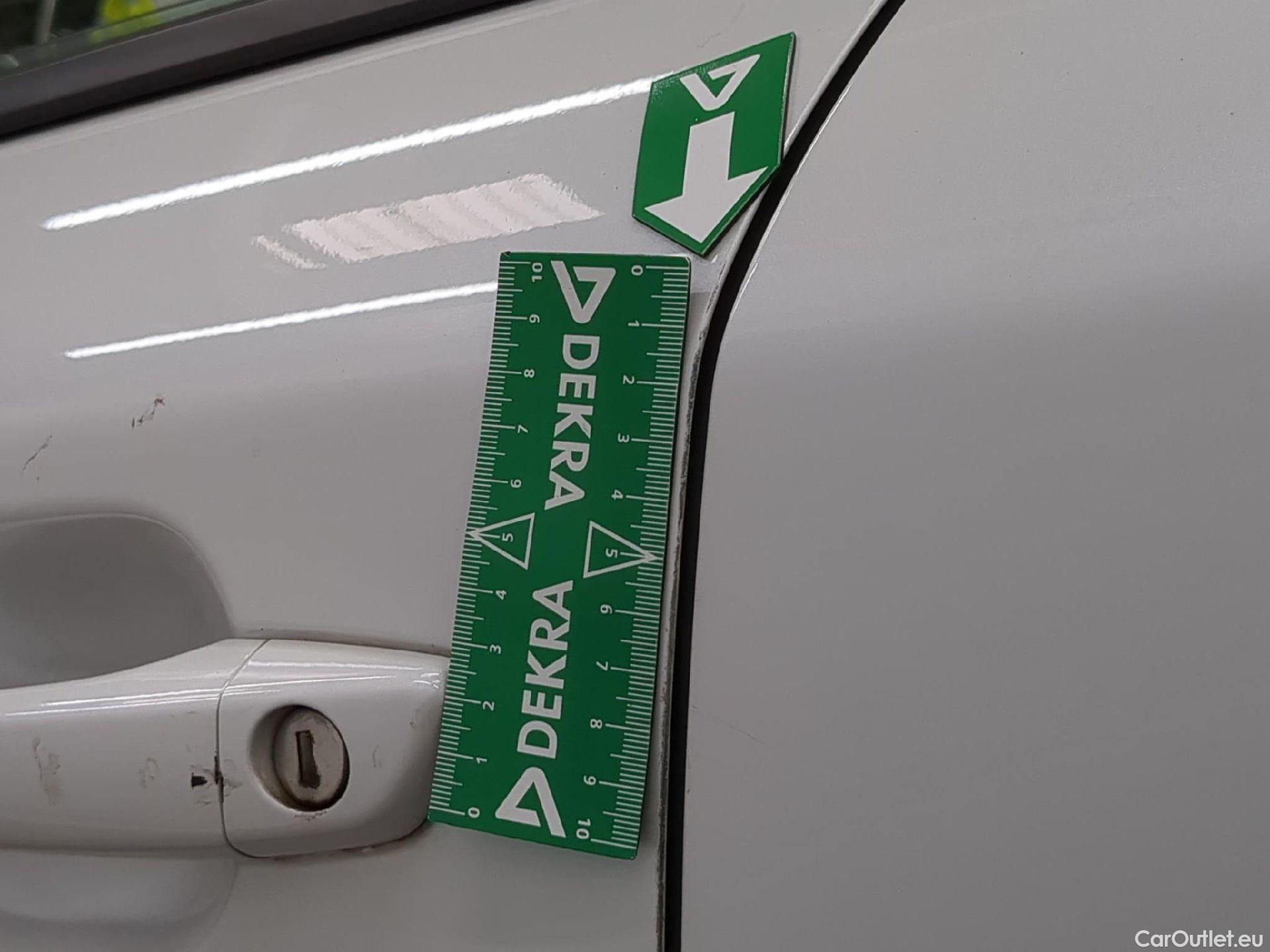  Peugeot  2008  Active Business 1.5 HDi 110CV BVM6 E6d #27