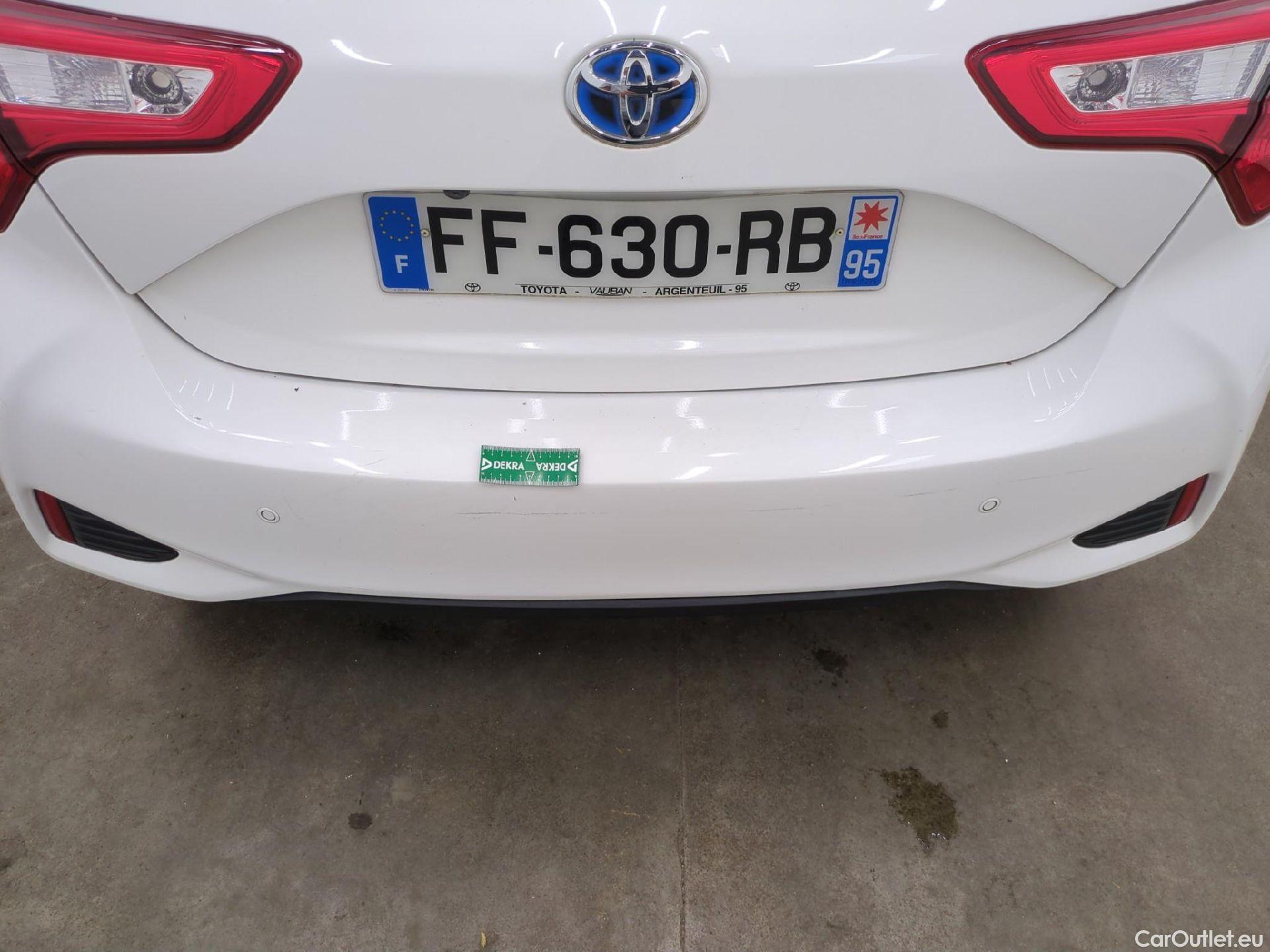  Toyota  Yaris TOYOTA  Hybride 5p Berline 1.5 VVT-I HYBRID France Business #23