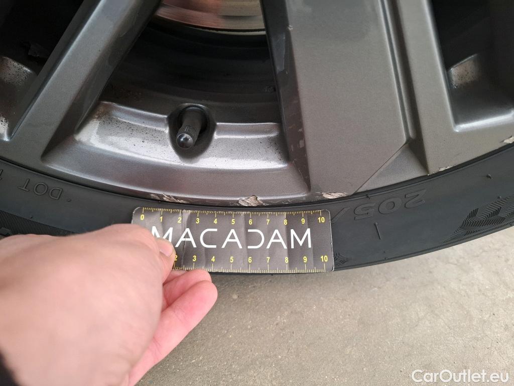  Peugeot  308 PEUGEOT  SW / 2021 / 5P / Break BlueHDi 130 EAT8 ACTIVE PACK #20