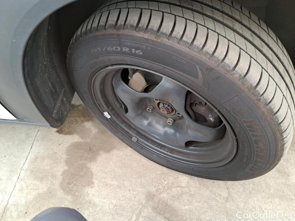  Citroen  C3  Aircross Feel Business 1.2 PureTech 110CV BVA6 E6dT #44