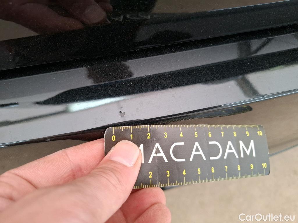  Nissan  Micra NISSAN  / 2016 / 5P / Berline IG-T 100 N-Connecta #3