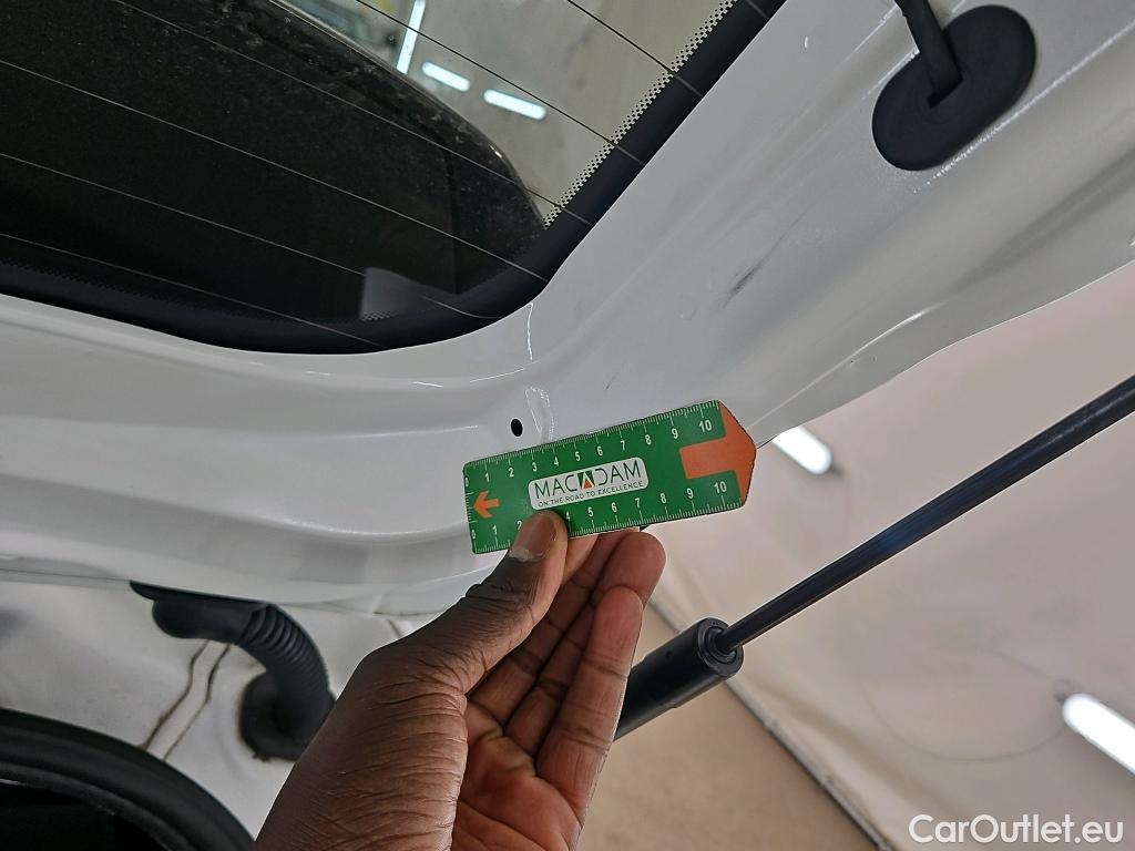  Peugeot  208  Allure Business 1.2 PureTech 100CV BVM6 E6d #6