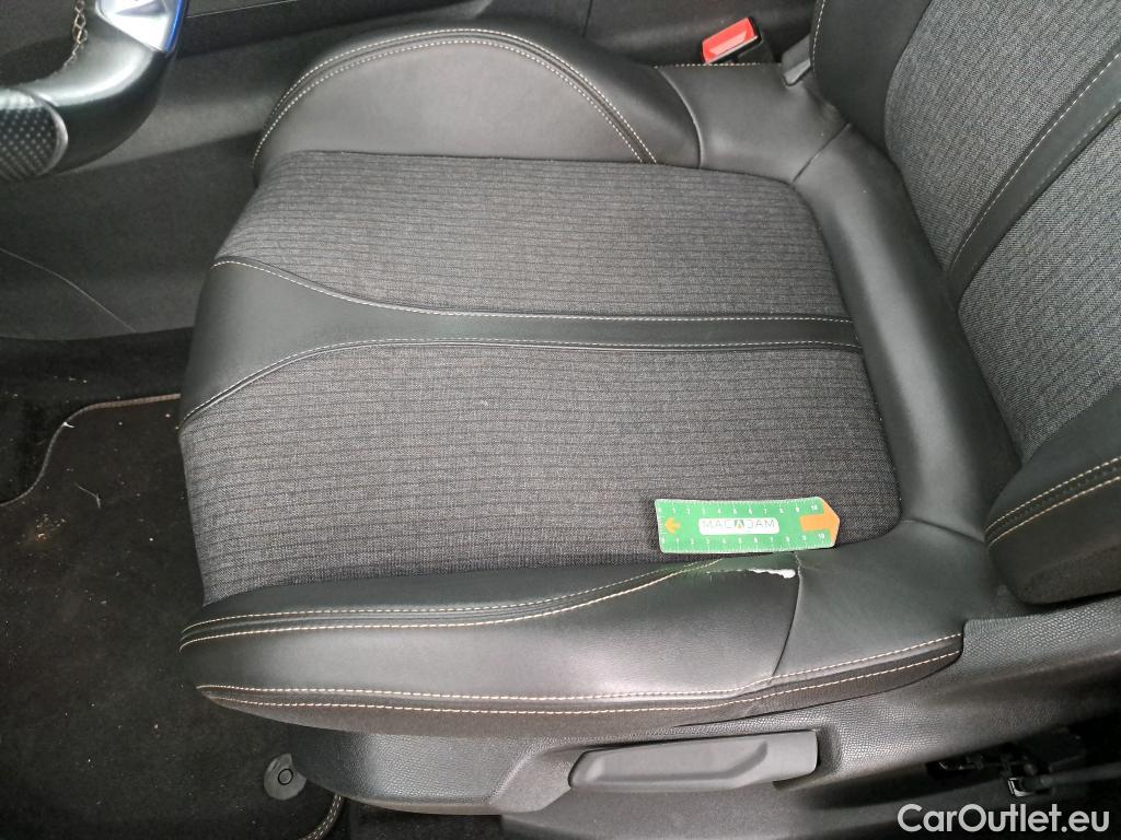  Peugeot  3008  GT Line 1.5 HDi 130CV BVM6 E6dT #5