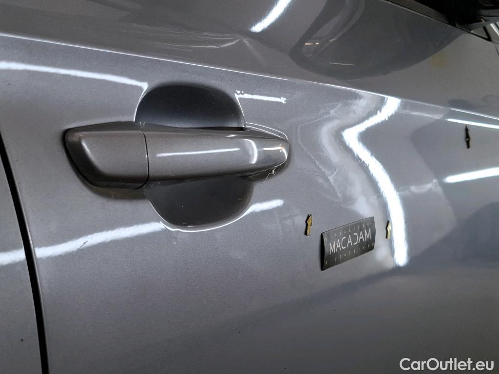  Opel   Grandland X Grandland X Elegance Business 1.5 130CV BVM6 E6d #4