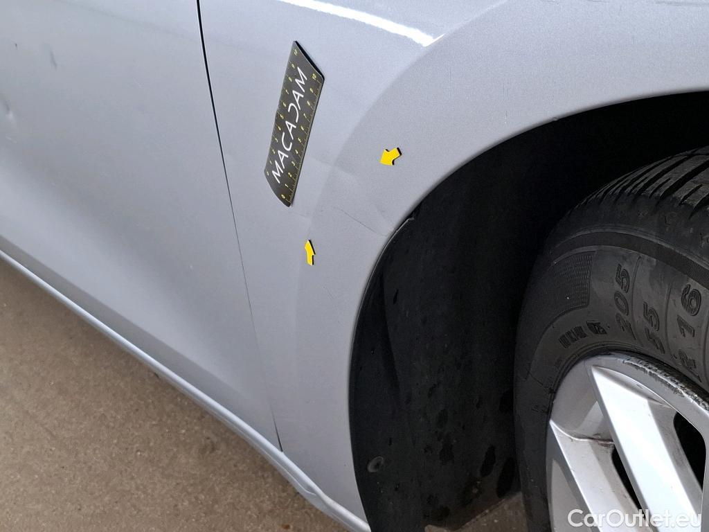  Seat  Leon SEAT  Sportstourer / 2020 / 5P / Break 2.0 TDI 150 DSG S&S Style Business #8