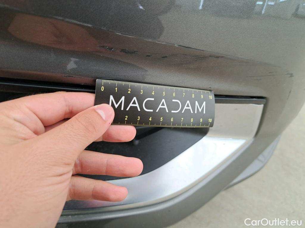  Audi  A4  Avant 30 TDI Business Line 2.0 TDI 135CV BVA7 E6d #14