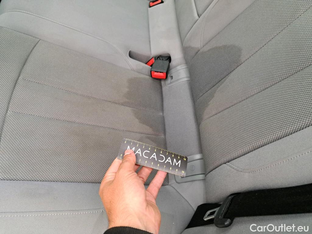  Audi  A4  Avant 30 TDI Business Line 2.0 TDI 135CV BVA7 E6d #33