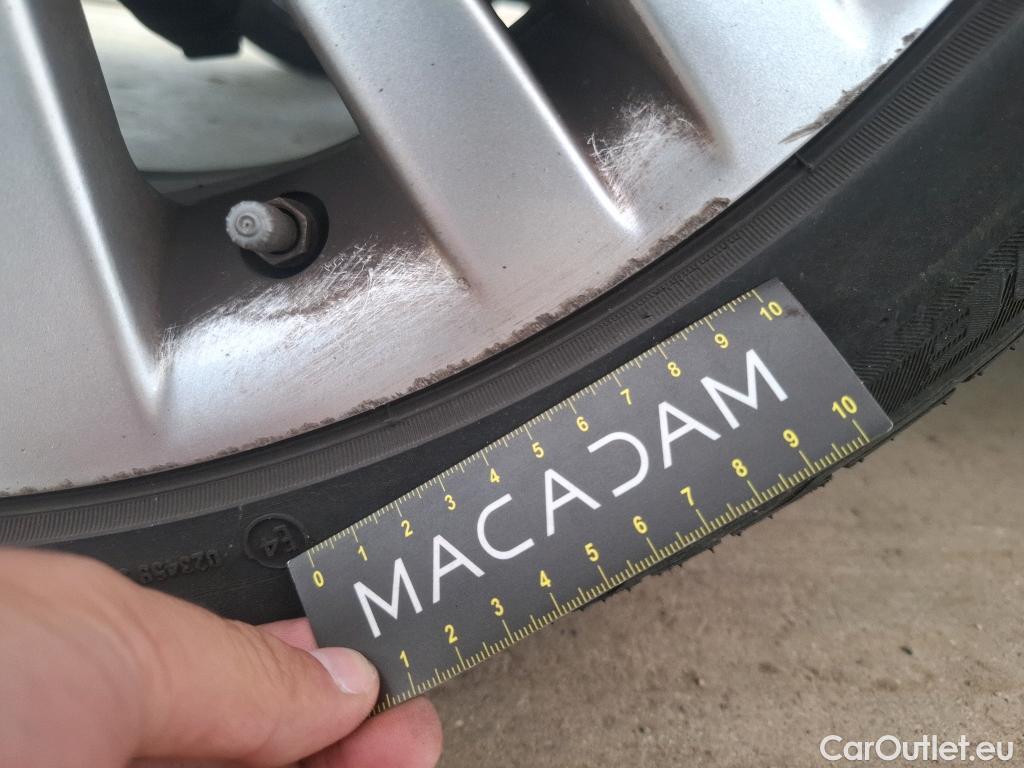  Opel  Insignia OPEL  5p Berline 1.6 CDTi 136 Auto Cosmo #71