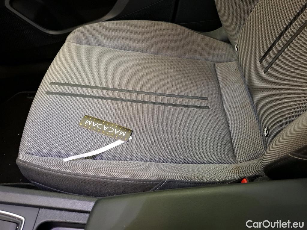  Seat  Leon SEAT  Sportstourer / 2020 / 5P / Break 2.0 TDI 150 DSG S&S Style Business #37