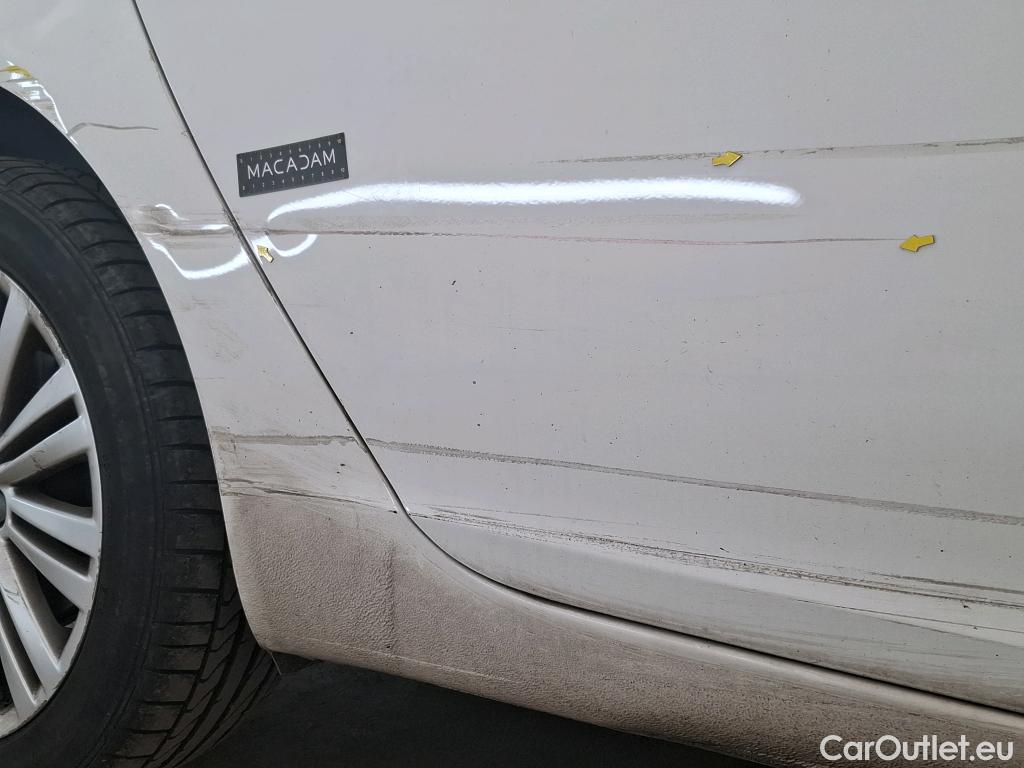  Opel  Insignia OPEL  5p Berline 1.6 CDTi 136 Auto Cosmo #12