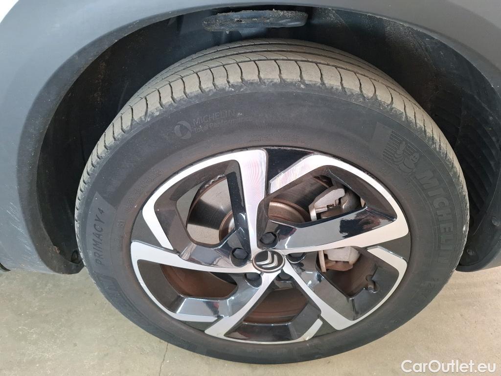  Citroen  C5  Aircross Shine Hybrid 1.6 225CV BVA8 E6d / VO RECONDITIONNE - PHOTOS AVANT RECONDITIONNEMENT #9