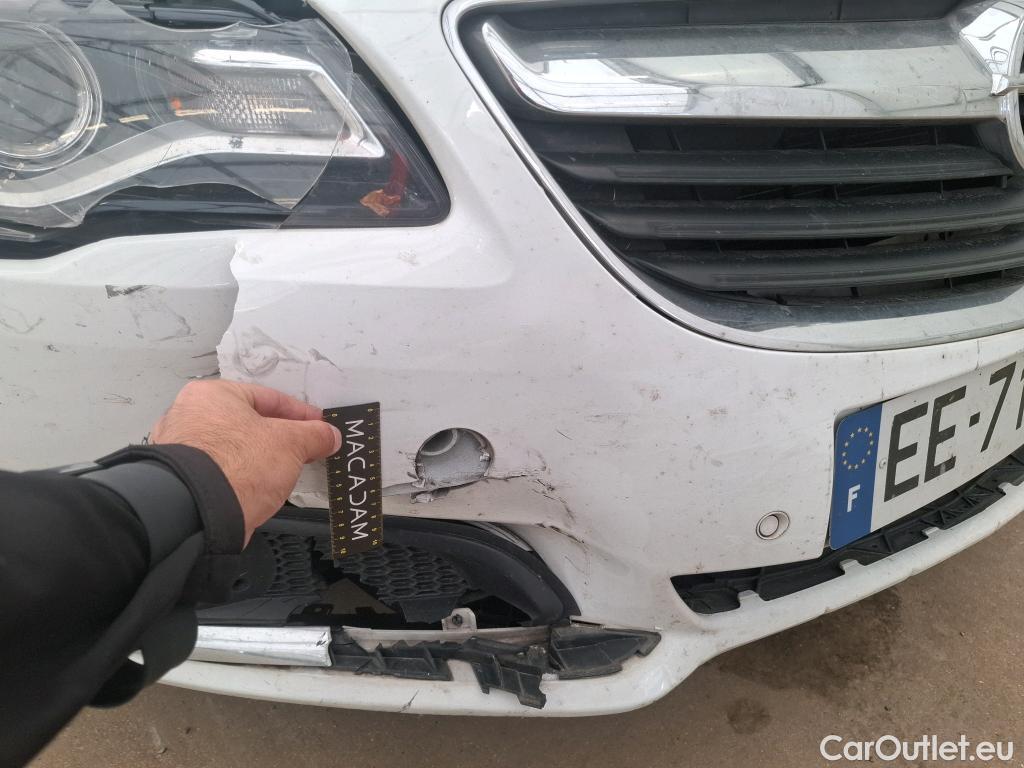  Opel  Insignia OPEL  5p Berline 1.6 CDTi 136 Auto Cosmo #82