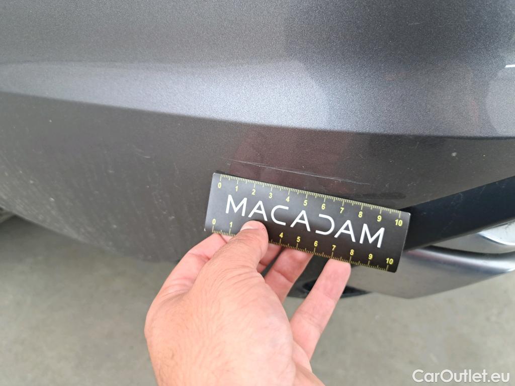  Audi  A4  Avant 30 TDI Business Line 2.0 TDI 135CV BVA7 E6d #4