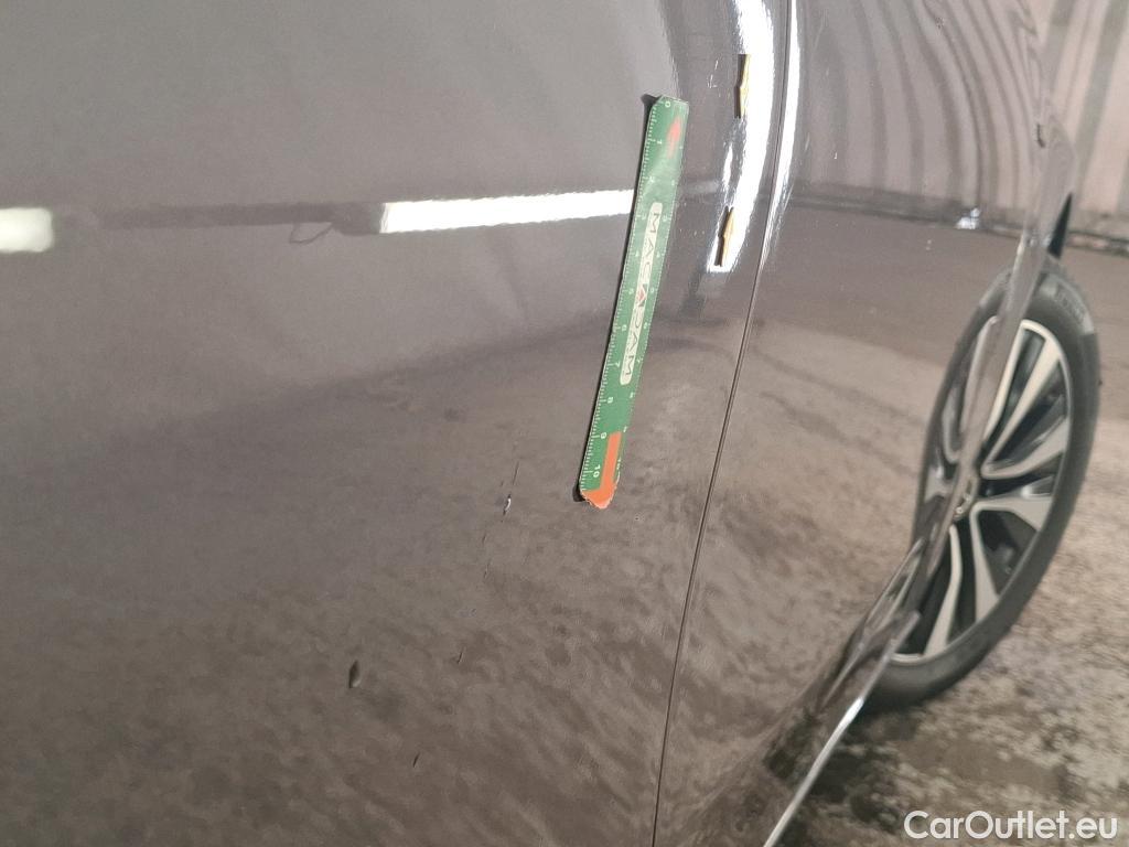  Mercedes  A-Klasse Classe A 250e Business Line 8G-DCT #8