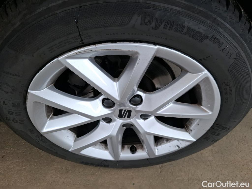  Seat  Leon SEAT  Sportstourer / 2020 / 5P / Break 2.0 TDI 150 DSG S&S Style Business #43