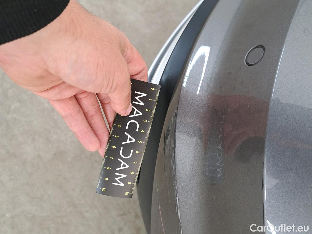  Audi  A4  Avant 30 TDI Business Line 2.0 TDI 135CV BVA7 E6d #9