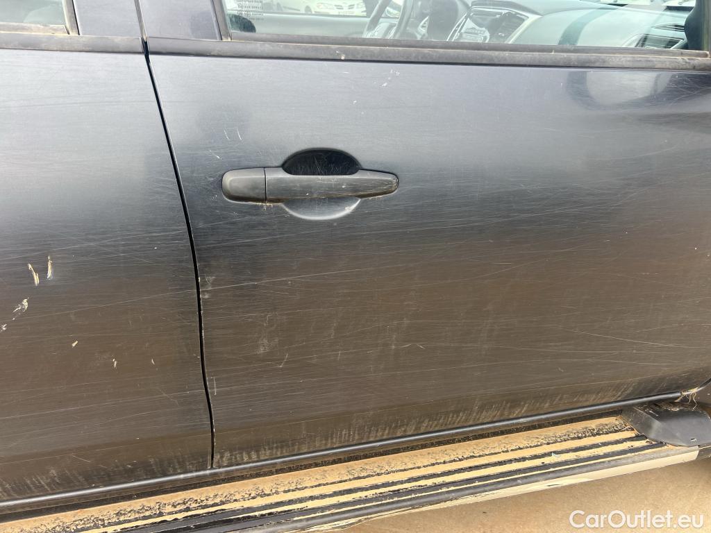  Mitsubishi  L200 MITSUBISHI  / 2019 / 4P / pickup doble cabina D/C 220 DI-D M-Pro #25