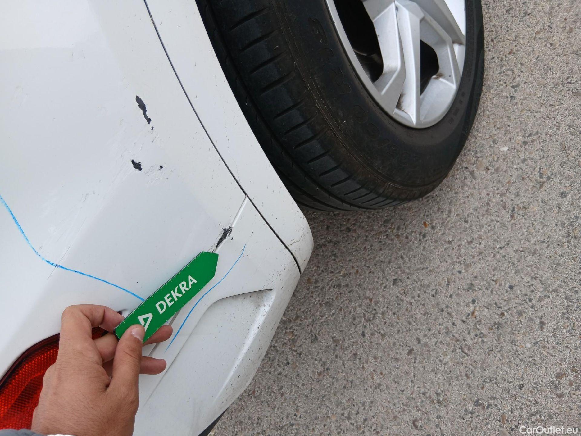  Audi  Q5 AUDI  / 2020 / 5P / todoterreno Advanced 35 TDI 120kW S tronic (AC2) #17