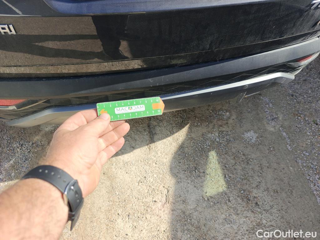  Hyundai  Tucson HYUNDAI  / 2020 / 5P / todoterreno 1.6 TGDI PHEV 195kW Maxx Auto 4X4 #30