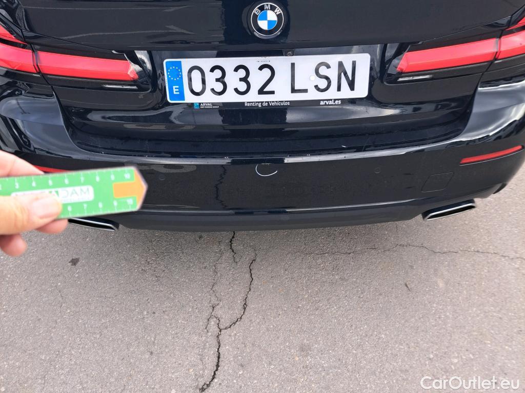  Bmw  Serie 5 BMW  / 2020 / 4P / sedán 520dA xDrive #12