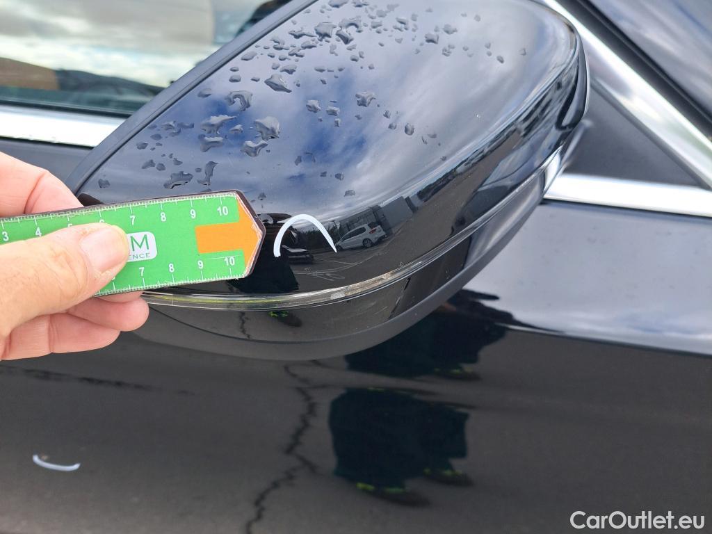  Bmw  Serie 5 BMW  / 2020 / 4P / sedán 520dA xDrive #18