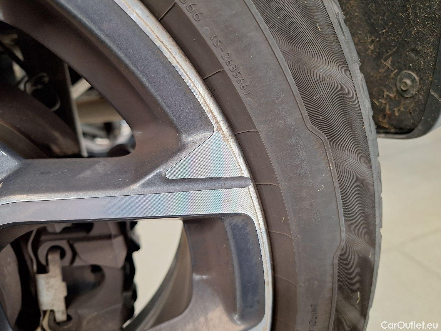  Bmw  X1 BMW,  FL'19, BMW  sDrive18iA (103 kW) 5d #13