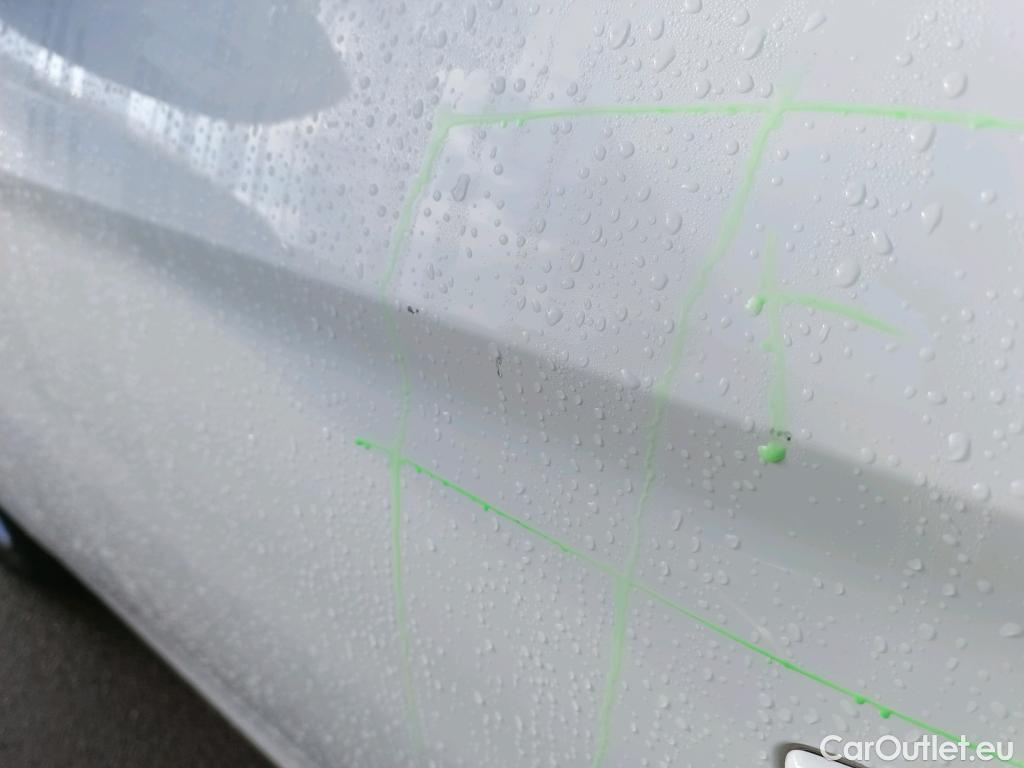  Opel  Corsa OPEL  / 2019 / 5P / berlina con portón 1.2T XHL 74kW (100CV) Edition (AC) #4