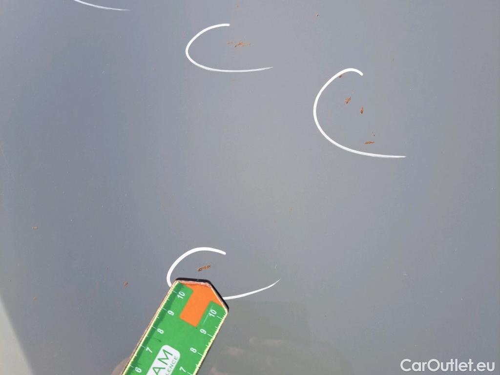  Nissan  Qashqai NISSAN  / 2021 / 5P / todoterreno DIG-T 116kW mHEV Xtronic Premiere Edit.(SL) #25