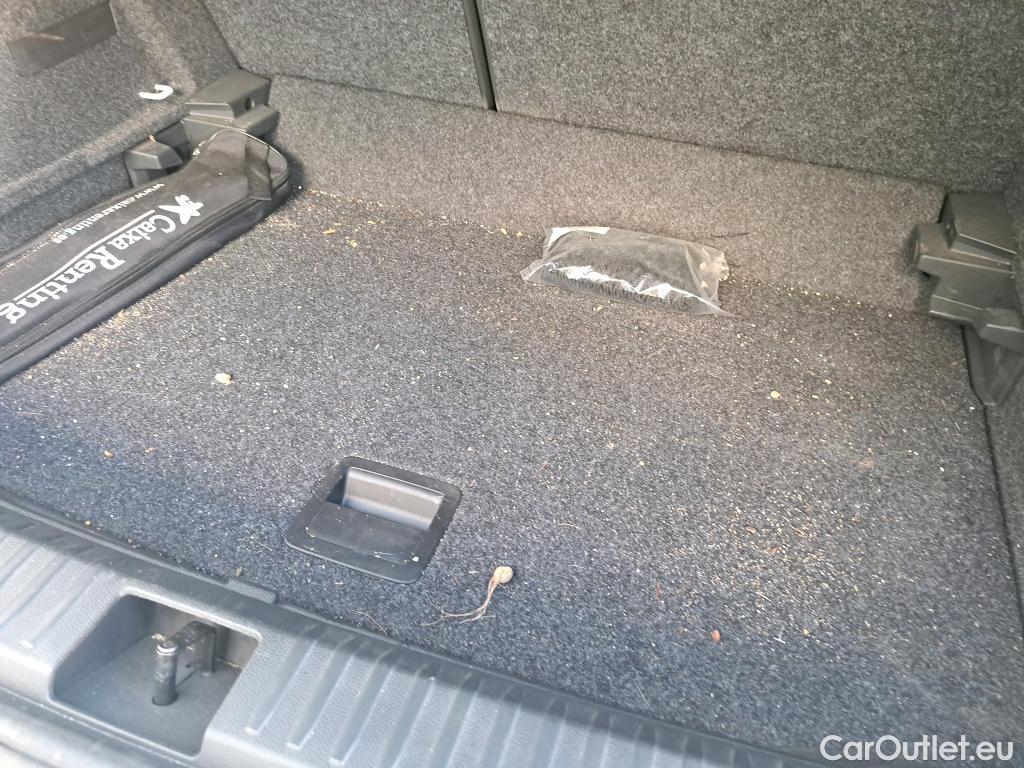  Seat  Arona SEAT  / 2017 / 5P / todoterreno 1.0 TSI 81kW (110CV) Style Plus (AC) #5