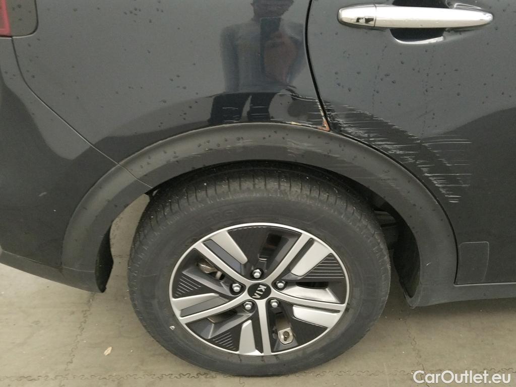  KIA  Niro KIA  1.6 GDi PHEV 104kW (141CV) Drive (AC) #19