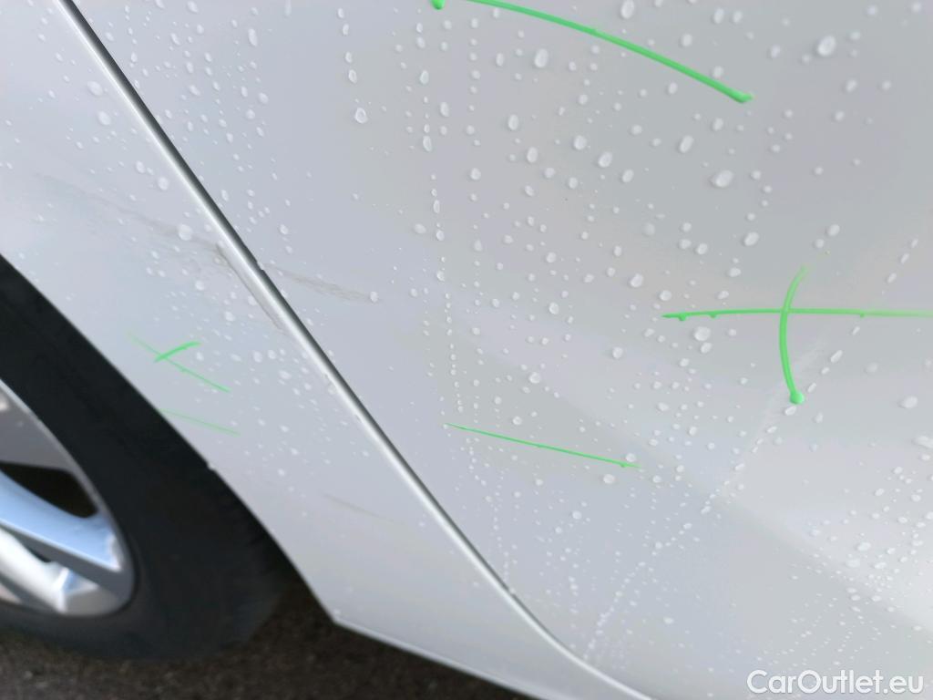  Opel  Corsa OPEL  / 2019 / 5P / berlina con portón 1.2T XHL 74kW (100CV) Edition (AC) #8