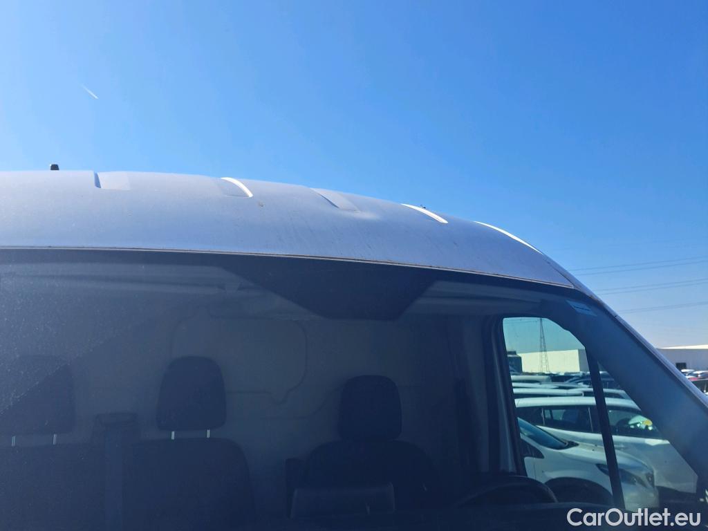  Ford  Transit FORD  / 2013 / 4P / furgón 350 96kW L2H2 Van Trend FWD #14