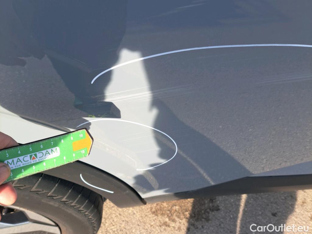  Nissan  Qashqai NISSAN  / 2021 / 5P / todoterreno DIG-T 116kW mHEV Xtronic Premiere Edit.(SL) #10