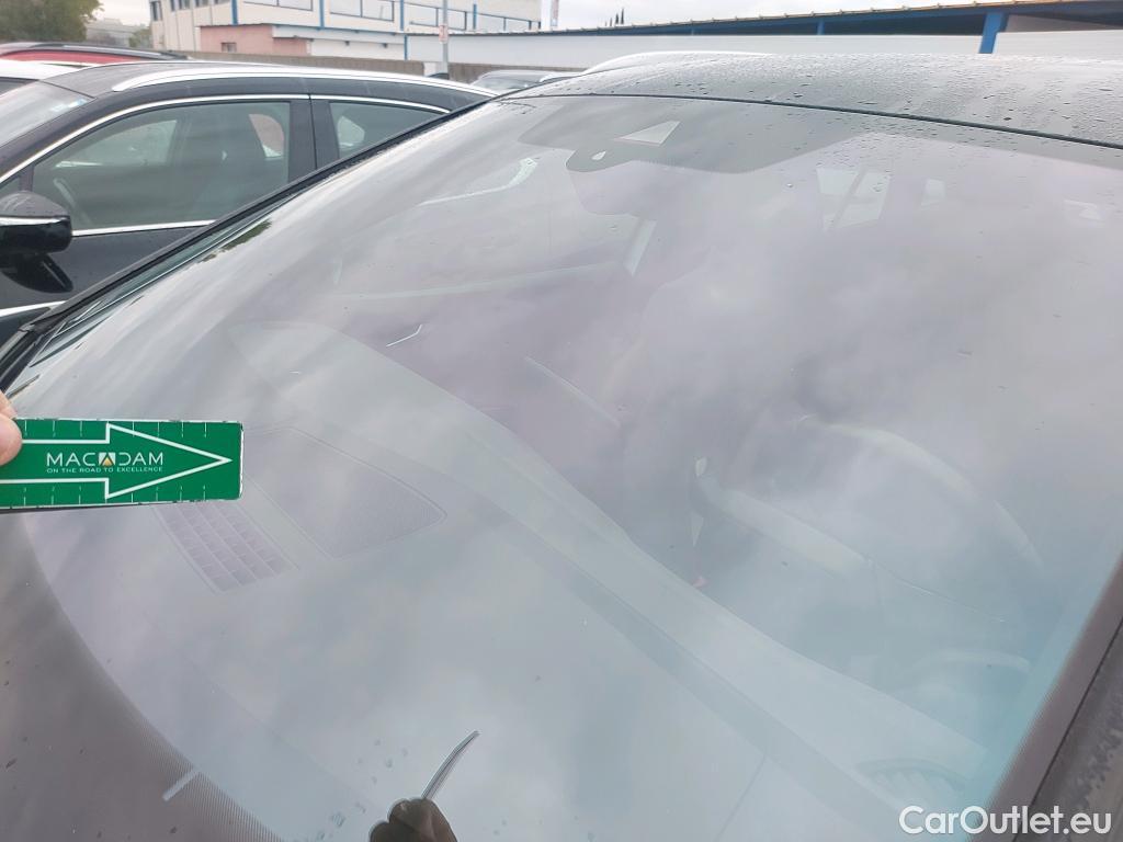  Volkswagen  ID.4 VOLKSWAGEN  / 2020 / 5P / todoterreno 1st 150kW (204CV) Automático 1 vel.(SP) #1