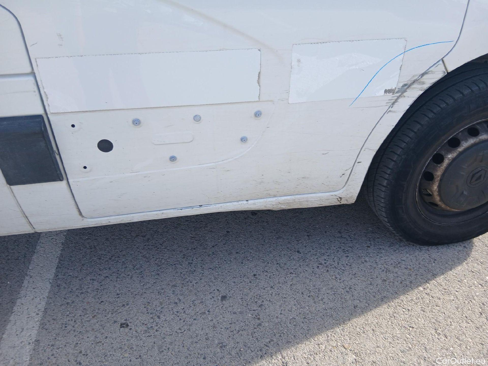  Renault  Master RENAULT  / 2019 / 2P / caja abierta Ch C T L3 3500 E Blue dCi 110kW Caja Ab #33