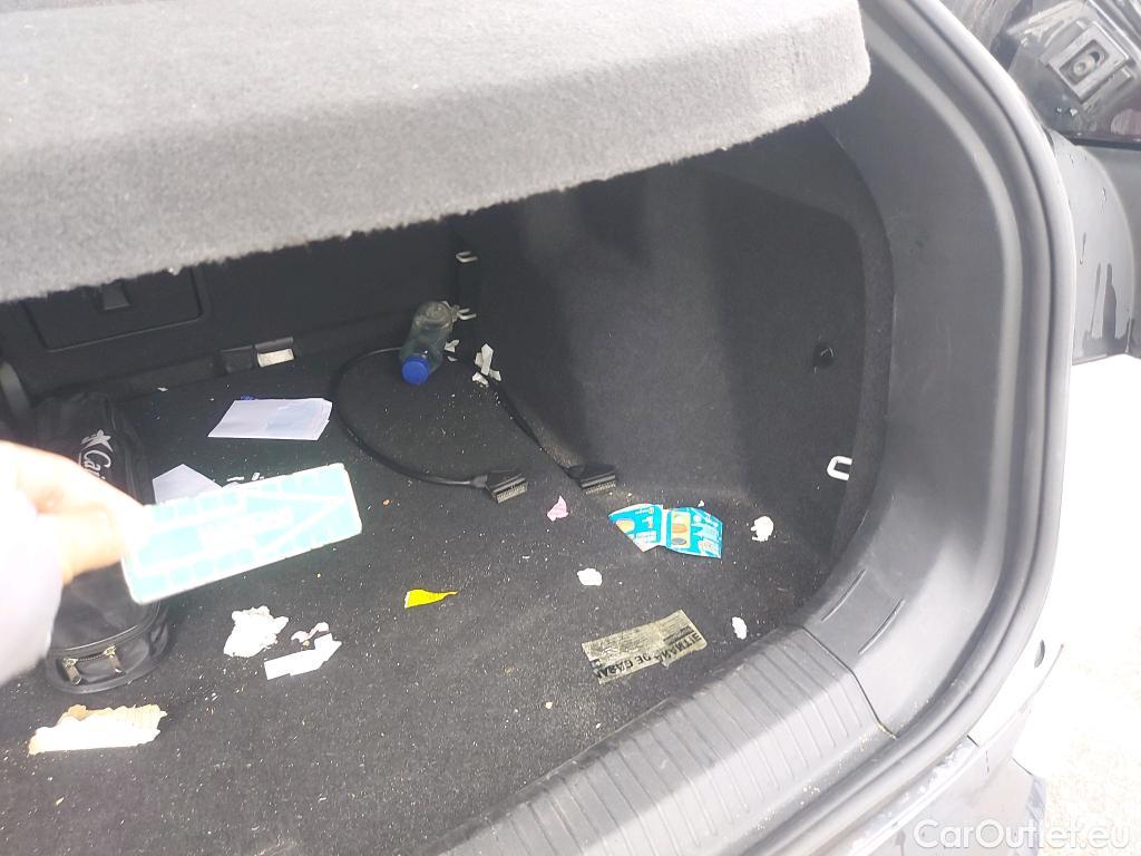  Volkswagen  ID.4 VOLKSWAGEN  / 2020 / 5P / todoterreno 1st 150kW (204CV) Automático 1 vel.(SP) #16