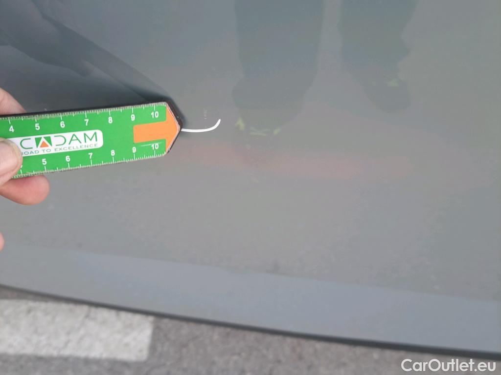  Nissan  Qashqai NISSAN  / 2021 / 5P / todoterreno DIG-T 116kW mHEV Xtronic Premiere Edit.(SL) #36