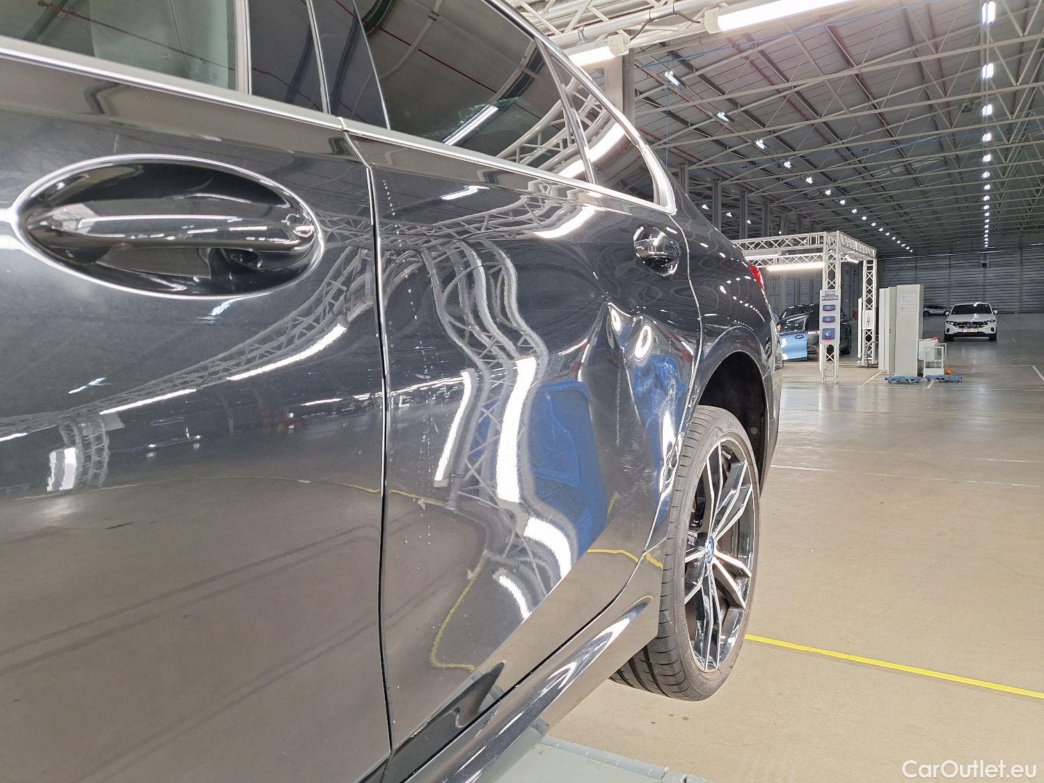  Bmw  Serie 3 BMW, 3-serie '18 PHEV, BMW 3 Reeks Berline 320e (150 kW) 4d #18