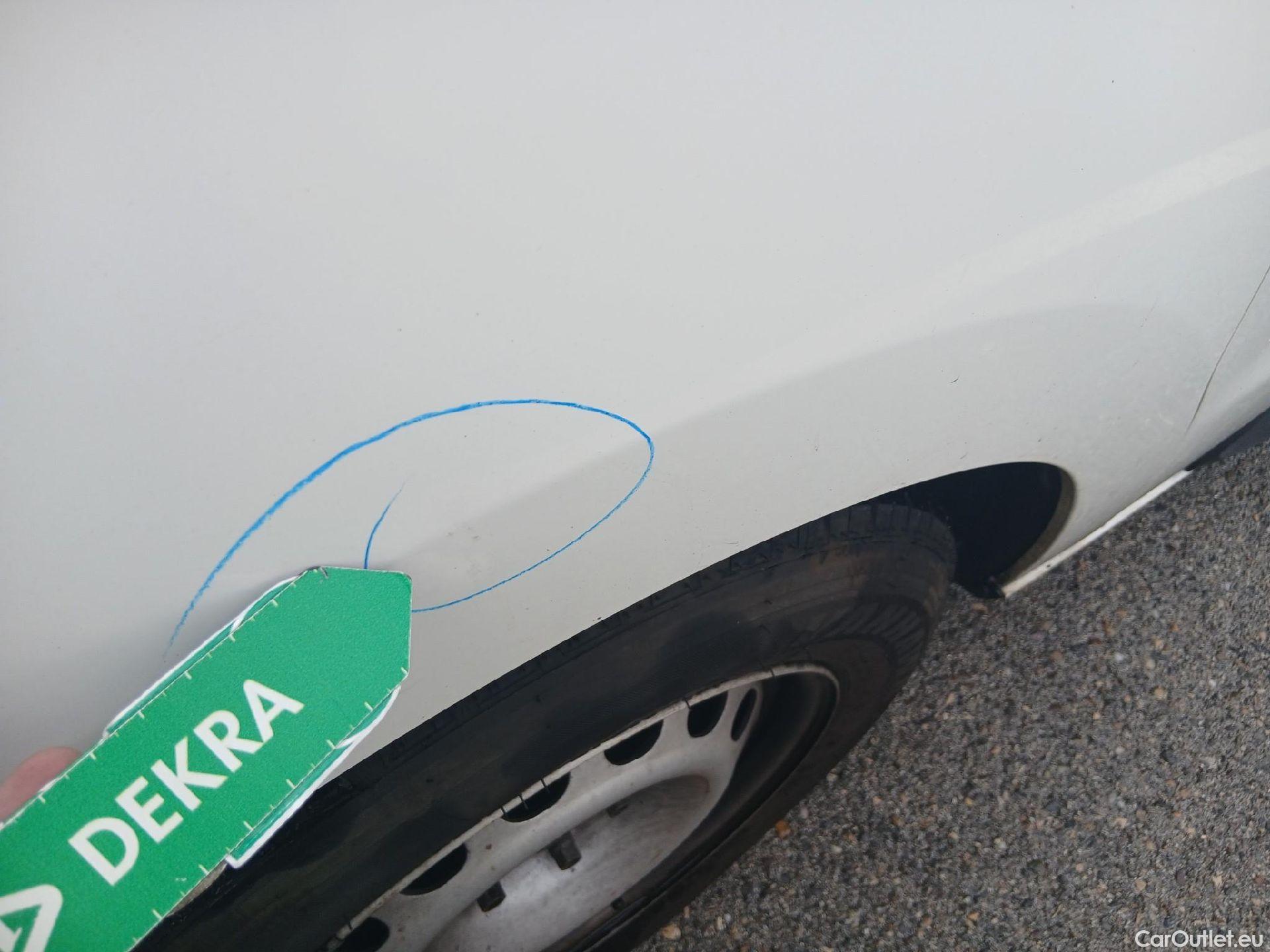  Toyota  Proace TOYOTA  / 2016 / 4P / furgón FU. MEDIO (L1) 2.0D 90kW COMFORT CARGA + #16