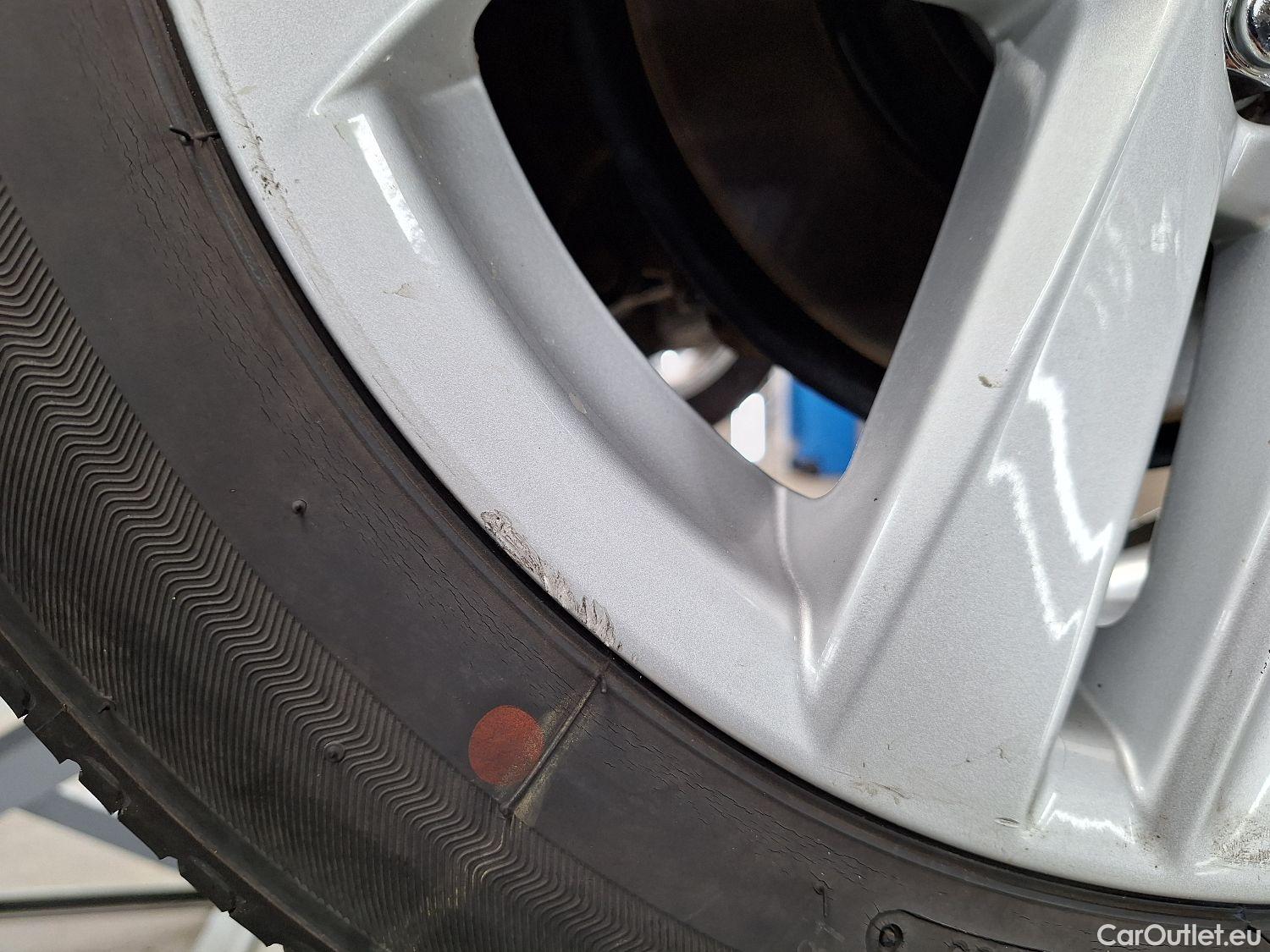  Toyota  Corolla Toyota,  TS '19, Toyota  Touring Sports 1.8 Hybrid Dynamic e #12