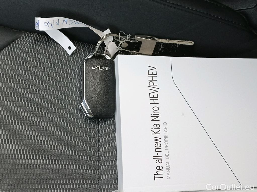  KIA  Niro  Hybrid Drive 1.6 AT6 E6d #2