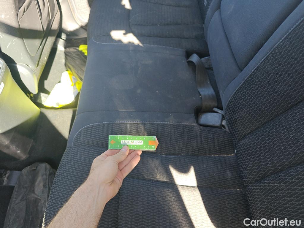  Land Rover  Discovery SSANGYONG Musso / 2022 / 4P / pickup doble cabina Sports D22DTR 4x4 Pro (AC2) #40