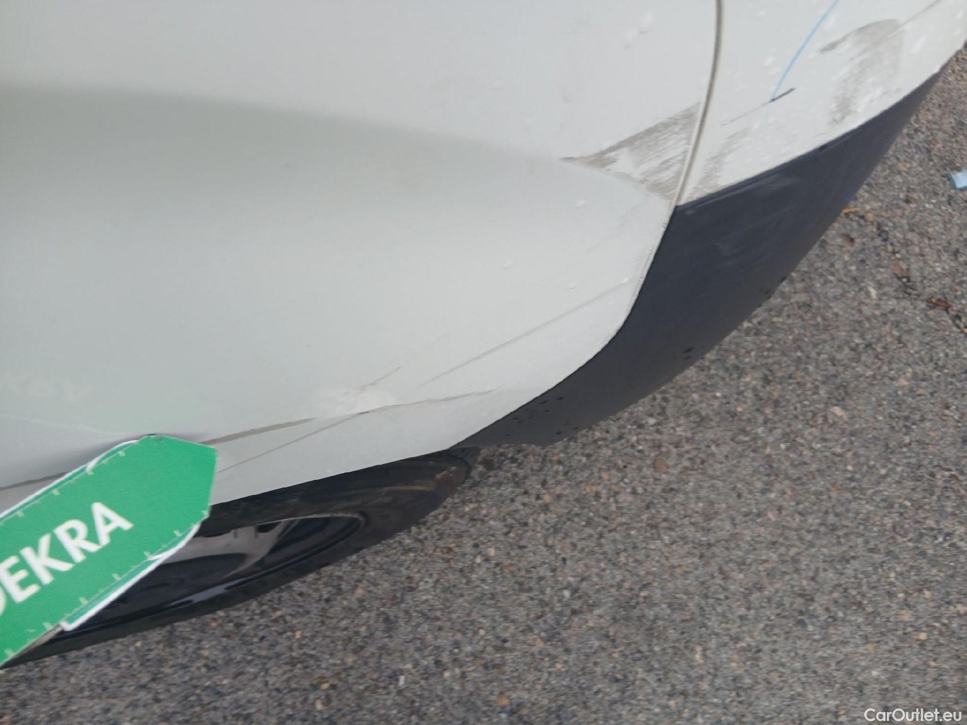  Toyota  Proace TOYOTA  / 2016 / 4P / furgón FU. MEDIO (L1) 2.0D 90kW COMFORT CARGA + #47