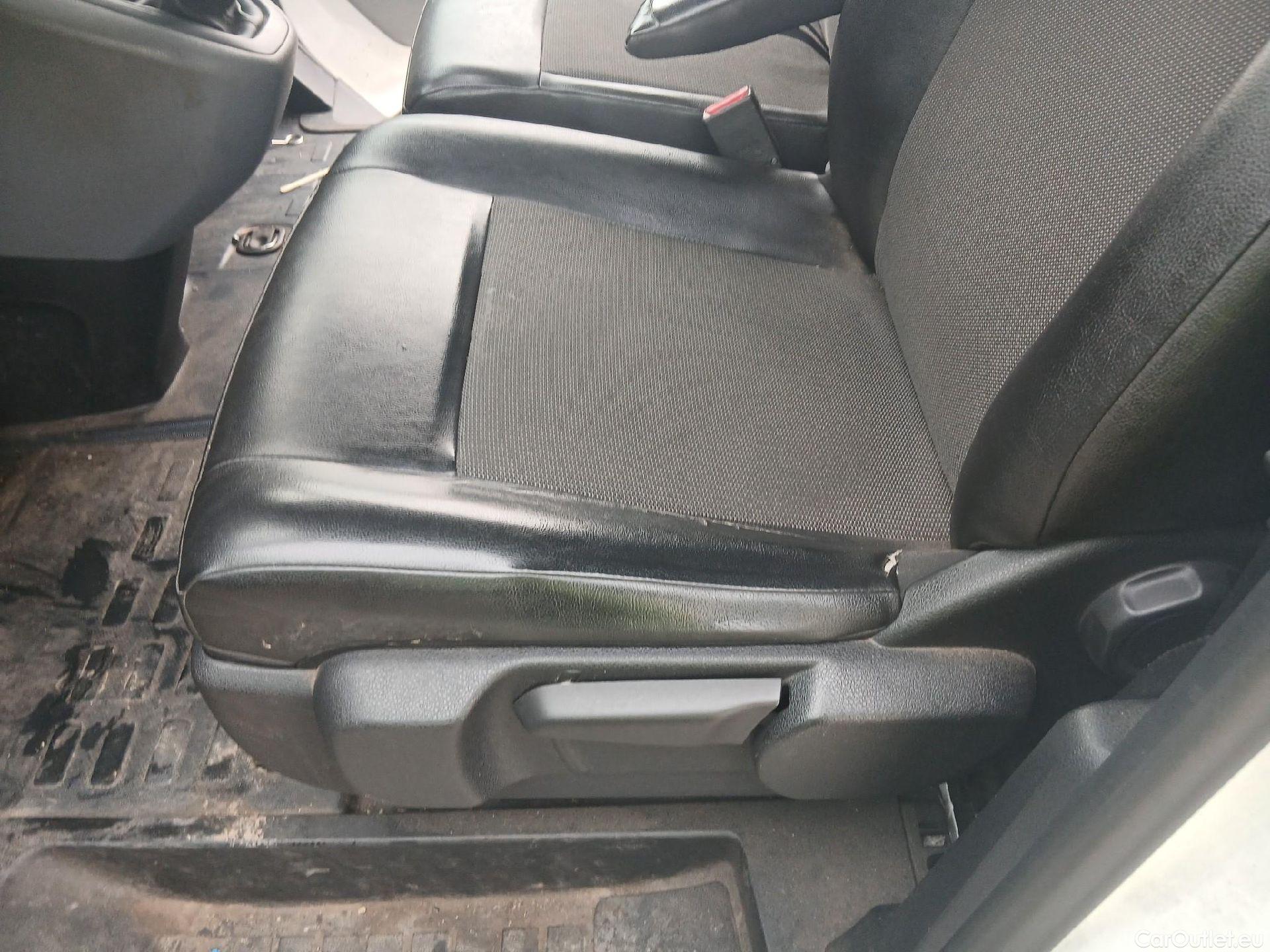  Toyota  Proace TOYOTA  / 2016 / 4P / furgón FU. MEDIO (L1) 2.0D 90kW COMFORT CARGA + #3