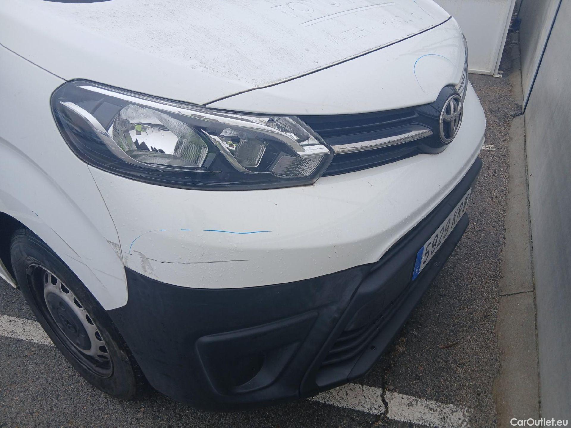  Toyota  Proace TOYOTA  / 2016 / 4P / furgón FU. MEDIO (L1) 2.0D 90kW COMFORT CARGA + #13