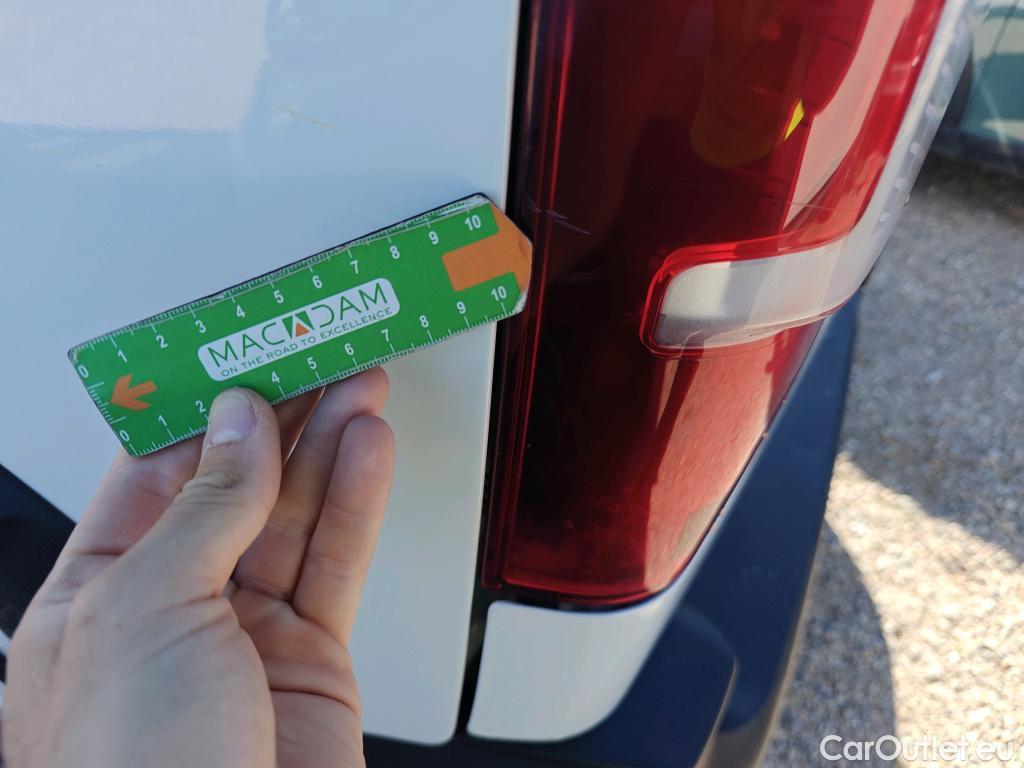  Peugeot  RIFTER PEUGEOT  / 2018 / 5P / combi Active Pack Business Std. BlueHDi 100 #12