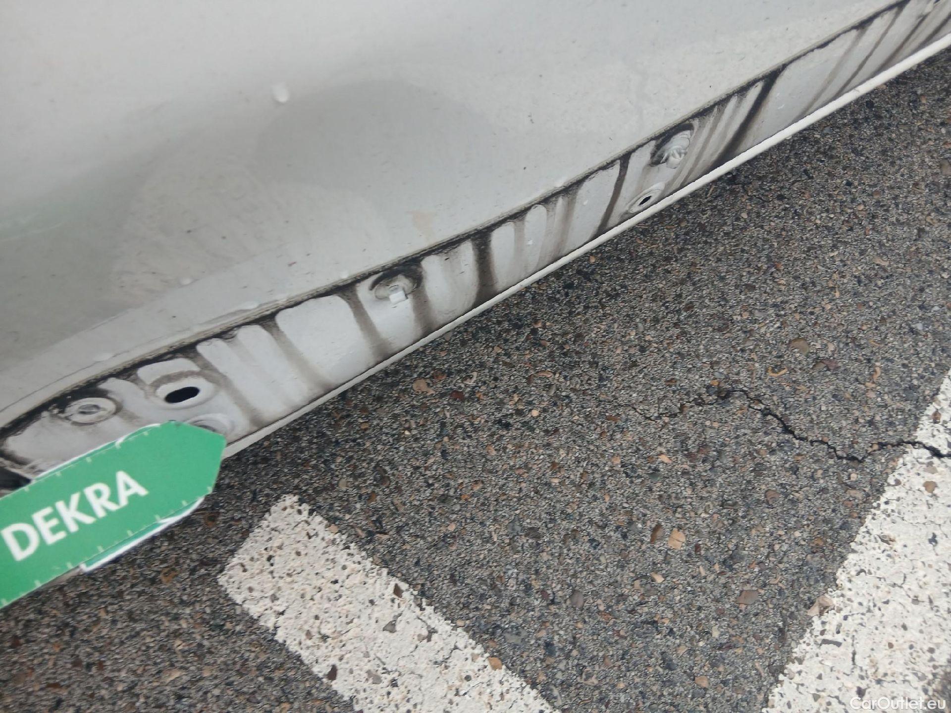  Toyota  Proace TOYOTA  / 2016 / 4P / furgón FU. MEDIO (L1) 2.0D 90kW COMFORT CARGA + #45