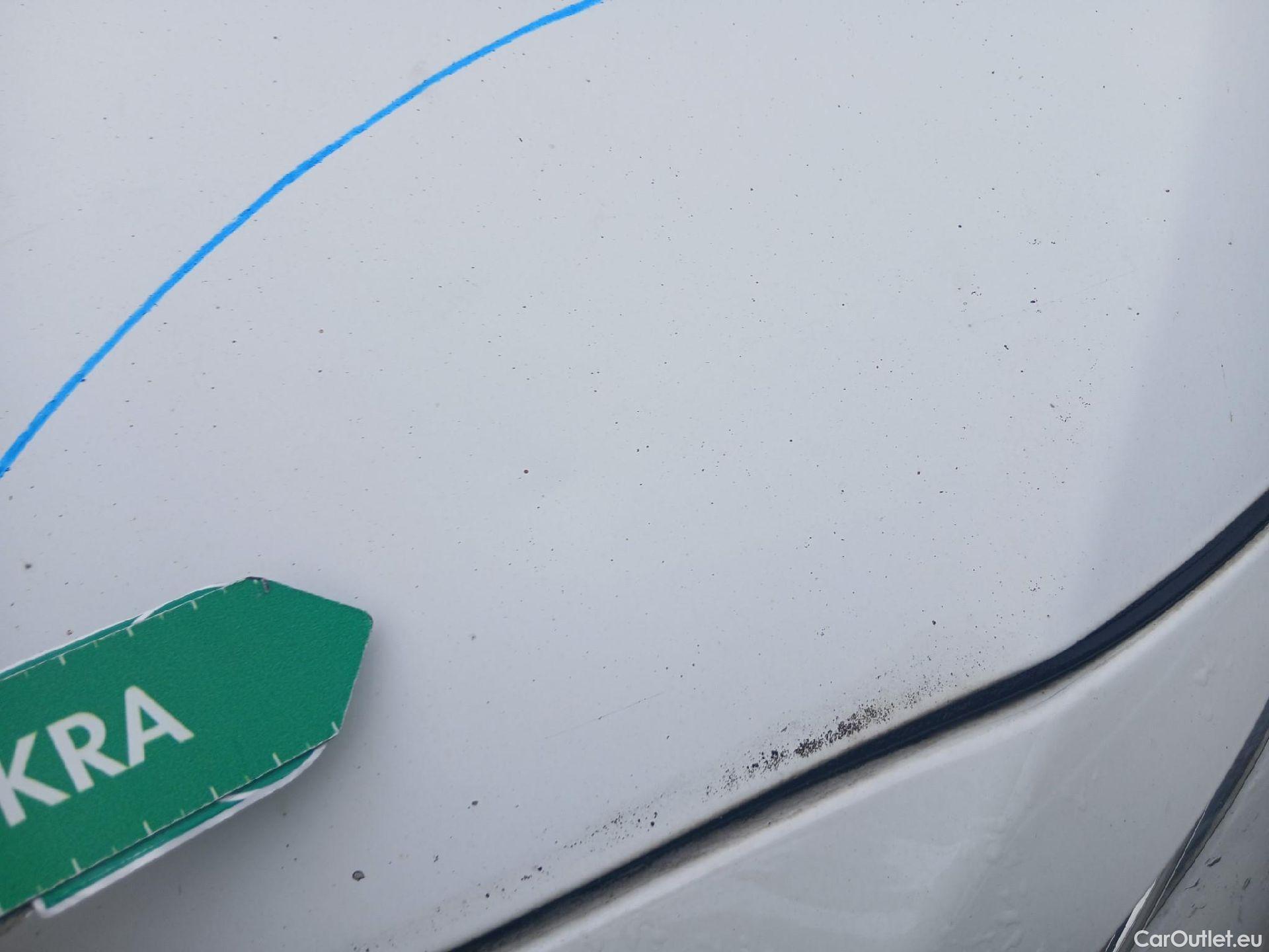  Toyota  Proace TOYOTA  / 2016 / 4P / furgón FU. MEDIO (L1) 2.0D 90kW COMFORT CARGA + #8