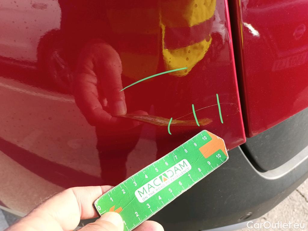  KIA  Sportage KIA  / 2022 / 5P / todoterreno 1.6 T-GDi 118kW (160CV) Drive 17