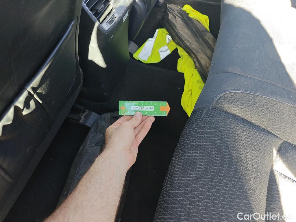  Land Rover  Discovery SSANGYONG Musso / 2022 / 4P / pickup doble cabina Sports D22DTR 4x4 Pro (AC2) #35